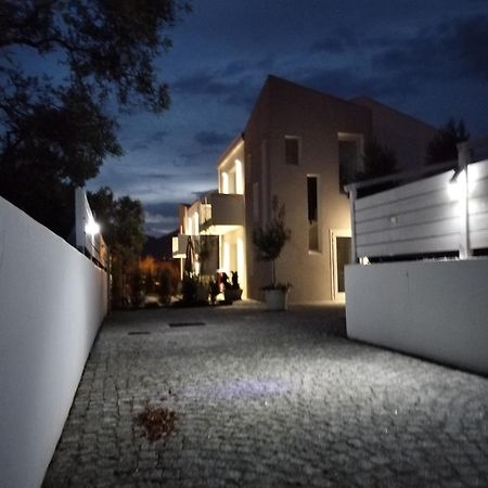Villa Est San Teodoro  Ngoại thất bức ảnh