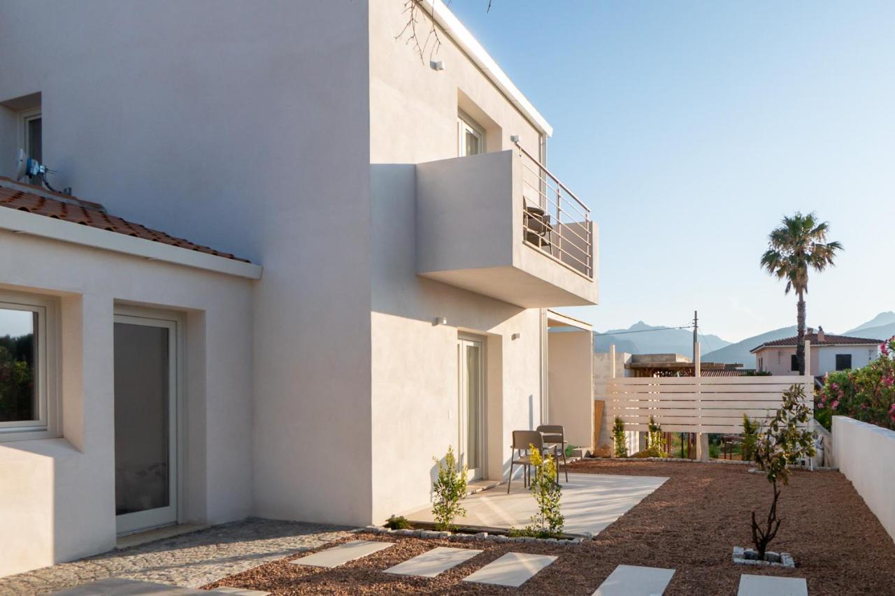 Villa Est San Teodoro  Ngoại thất bức ảnh