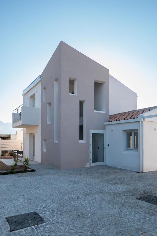Villa Est San Teodoro  Ngoại thất bức ảnh