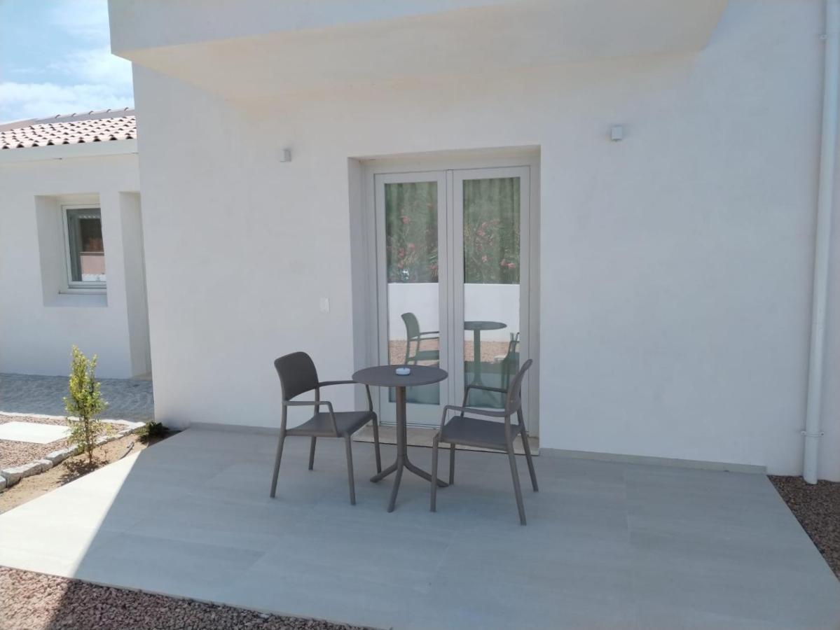Villa Est San Teodoro  Ngoại thất bức ảnh