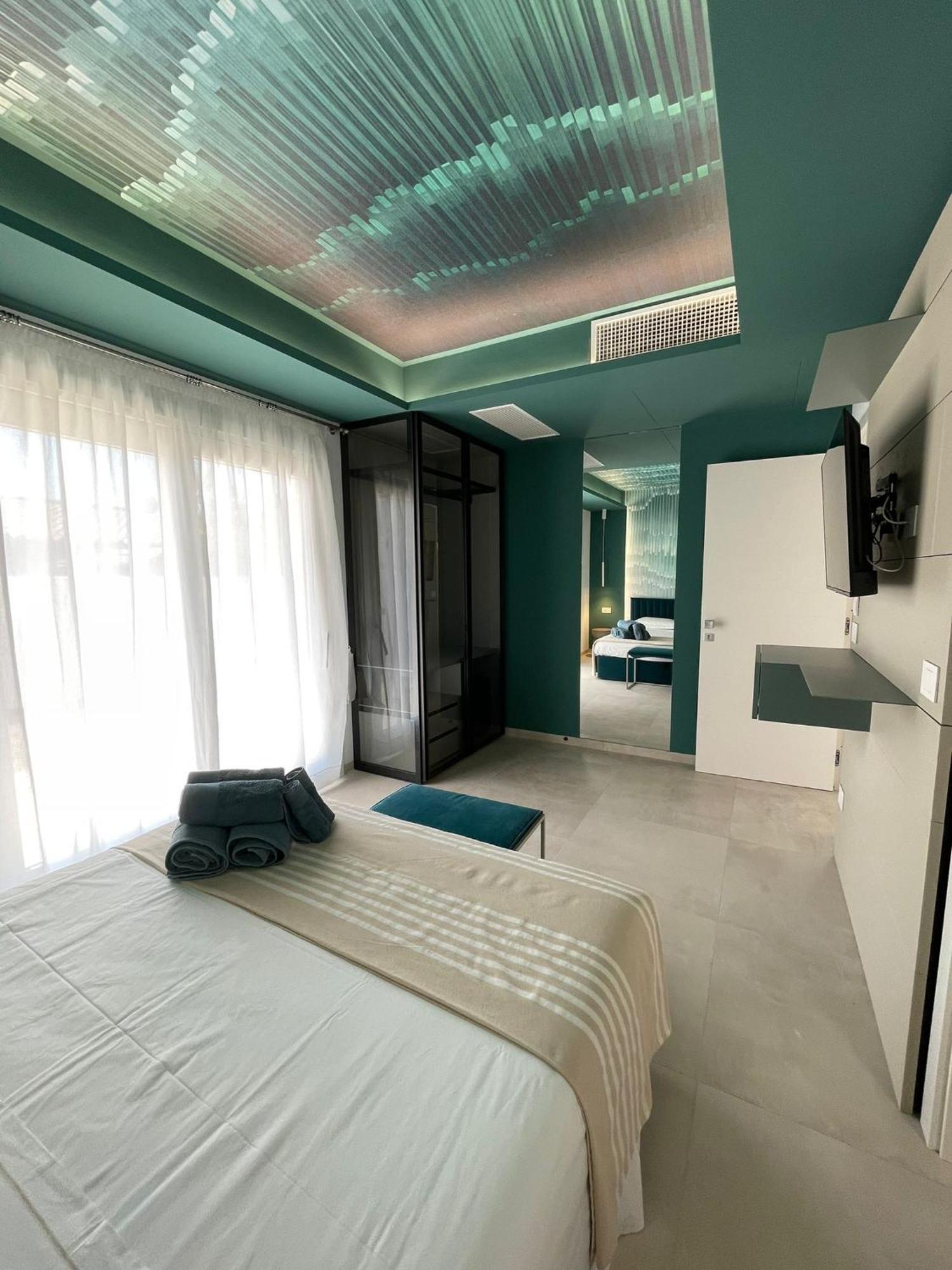 Villa Est San Teodoro  Ngoại thất bức ảnh