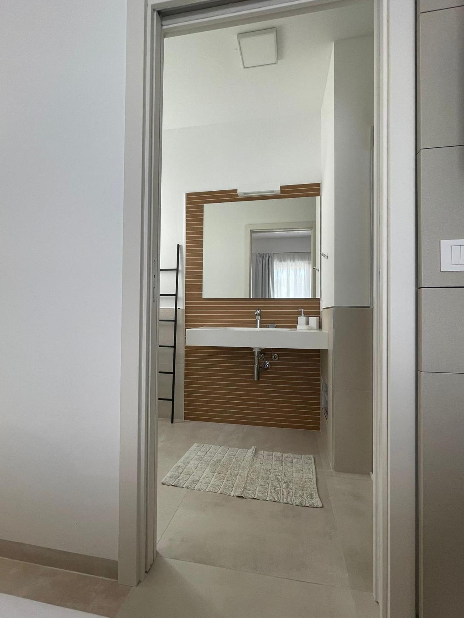 Villa Est San Teodoro  Ngoại thất bức ảnh